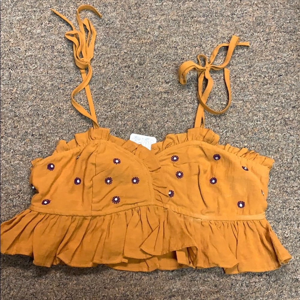 cropped flowy top